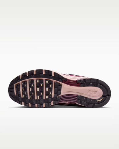 P-6000 – Retro Runner, Futuristic Edge